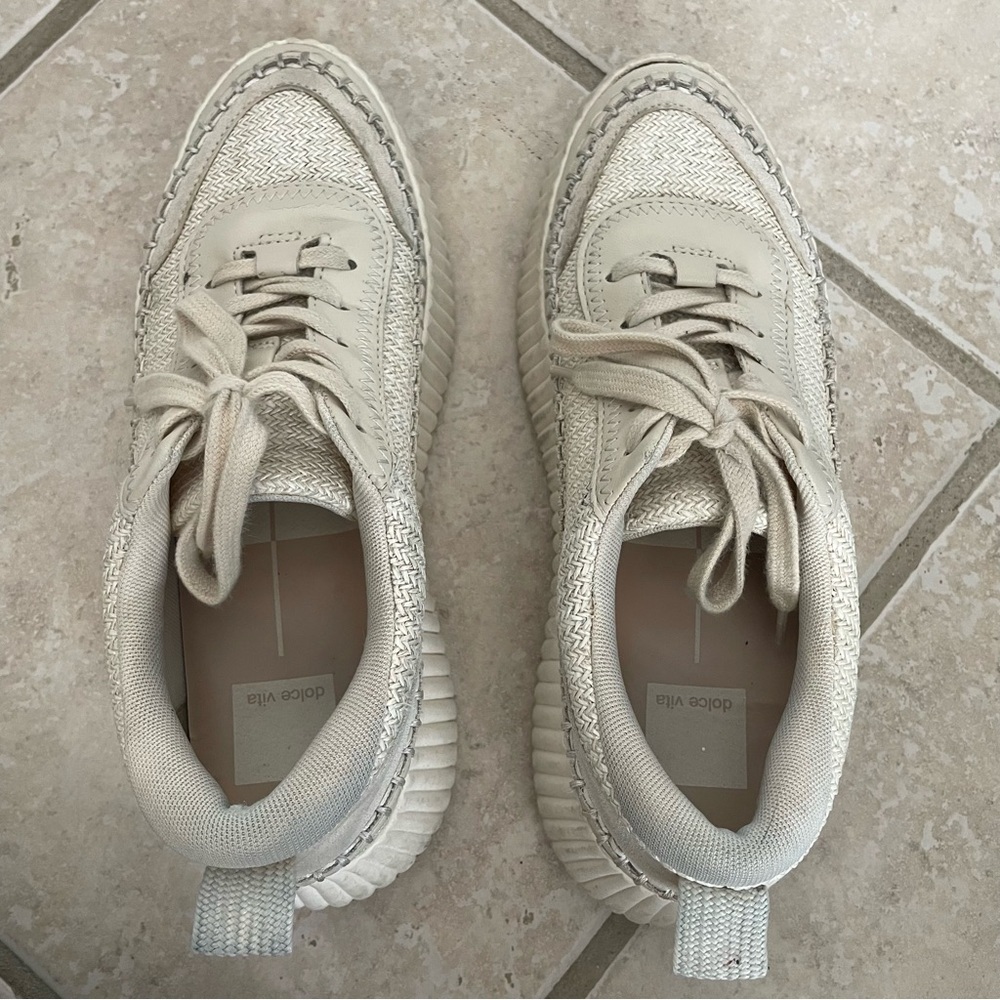 Dolce Vita Daran Sneakers Ecru